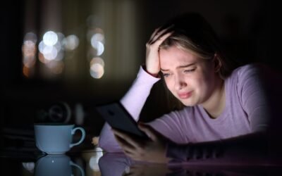 Could Your Teen Be in an Unhealthy Relationship? Signs Parents Shouldn’t Ignore